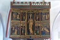 Der Katharinenaltar aus Eichenholz ist ber 500 Jahre alt - St. Katherinenkirche in Middelhagen (Mnchgut, Rgen, Mai 2011)