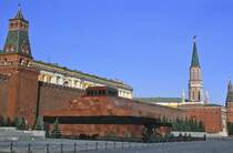 Das Lenin-Mausoleum am Roten Platz in Moskau. Aufnahme: Juni 1989 (Bild vom Dia).