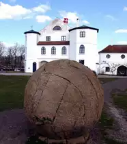 Schloss Brundlund in Aabenraa (Apenrade) in S�nderjylland / Nordschleswig. Aufnahme: M�rz 2003.