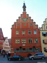 Das Eckhaus an der Segringer Stra�e ist die ehemalige Ratstrinkstube am Marktplatz (Gustav-Adolf-Haus, Dinkelsb�hl, Landkreis Ansbach, Dezember 2013)