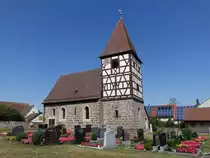 D�rrnbuch, Ev. St. Kilian Kirche, Chorturmkirche erbaut 1492, Turmaufbau 17. Jahrhundert (02.08.2015)