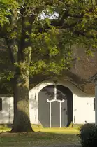 Detailaufnahme vom Reetdachscheube am Schafflunder M�hle. Aufnahme: Mai 2012.