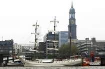 Das Viertel um die St. Michaelis-Kirche in Hamburg. Aufnahme: Mai 2013.