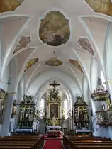Oberbergkirchen, Innenraum der kath. St. Bartholom�us Kirche (15.08.2015)