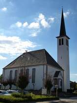 Hatten, die evangelische Kirche, Sept.2015