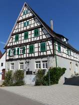 Neuffen, Fachwerkhaus am Kelterplatz (30.08.2015)