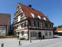 Neckartenzlingen, historisches Rathaus von 1512 (30.08.2015)