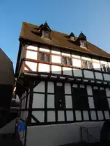 KOBERN-GONDORF/Mosel hat mit dem ABTEIHOF,1320/21 erbaut und zur Abtei St. Marien/
Trier geh�rend,das �lteste Fachwerkhaus von Rhl.-Pfalz und Deutschlands....
hier am 6.2.2015 fotografiert.