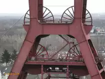 Industriedenkmal Zeche Zollverein Essen am 4.2.2011: Detailansicht des F�rderturms