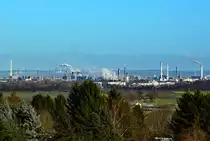 Raffinerie Wesseling von Br�hl-Badorf aus aufgenommen - 08.01.2016