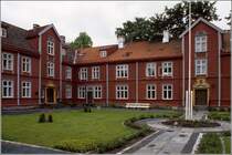 Trondheim. Das Waisenhuset gegenber dem Nidaros-Dom. Scan eines Dias vom Juni 1994.