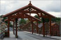 Trondheim. Die schne hlzerne Bybrua fhrt ber die Nidelva. Scan eines Dias vom Juni 1994.