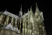 K�lner Dom bei Nacht in K�ln am 29.07.2015.
