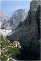 Tiers. Die Grasleitenh�tte wurde 1887 in 2165 m H�he im Grasleitental der Rosengartengruppe erbaut. Scan eines Dias vom Sommer 1984.