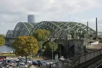 Hohenzollernbr�cke in K�ln, am 11.11.2015.