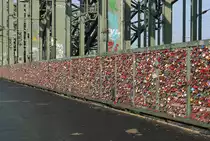 Liebesschl�sser an der Hohenzollernbr�cke in K�ln, am 13.03.2016.