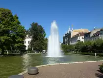 Baden-Baden, der Augustaplatz mit der gro�en Font�ne, Sept.2015