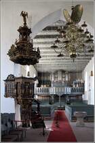 Die St.-Matthus-Kirche in Rodenkirchen (Gemeinde Stadland) geht auf das 12. Jahrhundert zurck. Die Kanzel u.a. wurde whrend des 30-jhrigen Krieges vom berhmten Holzschnitzer Ludwig Mnstermann geschaffen. 11.04.2016