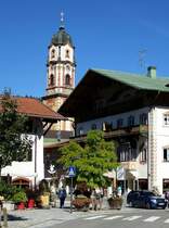 Blick zum Glockenturm der Pfarrkirche St.Peter und Paul, wurde 1746 errichtet, Aug.2014