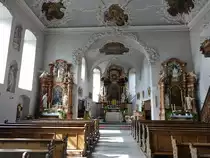 Zeil am Main, Alt�re in der St. Michael Kirche, Saalbau mit eingezogenem polygonalem Chor, erbaut von 1713 bis 1732 (26.03.2016)