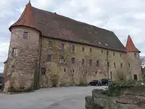 Wiesenthau, Renaissanceschloss, dreifl�gelige Anlage mit vier Eckt�rmen, erbaut im 16. Jahrhundert, heute Hotel (27.03.2016)