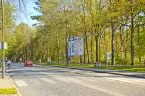 Wojska Polskiego (fr�her: Swinem�nder Chaussee) westlich von Świnoujście. Aufnahme: 5. Mai 2016.