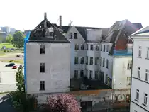 Auch das ist Leipzig Blick einem Hotel am Hauptbahnhof in Richtung Hahnekamm, seit Jahren unver�ndert, nur B�ume wachsen nun. Gesehen am 09. Mai 2016.