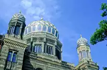 Die Neue Synagoge an Oranienburger Stra�e in Berlin. Bild vom Dia. Aufnahme: Juni 2001.