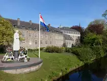 Kasteel Gemert, ehem. Sitz der Deutschordenritter, erbaut um 1740, heute im Besitz der niederl. Kongregation des Hl. Geist (06.05.2016)