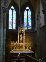 Wei�enburg (Wissembourg), in einer Seitenkapelle der St.Peter und Paul Kirche steht der Altar von 1896 mit dem Hl.Joseph, Sept.2015