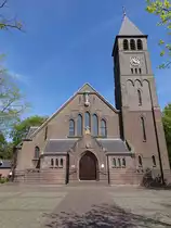 Middelbeers, St. Willibrordus Kirche, erbaut von 1925 bis 1927 durch Architekt J. Kooken (06.05.2016) 