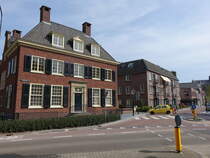 Vught, Huser in Dorpsstraat (06.05.2016)