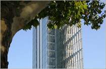 Das markante Hochhaus an der Heilbronner Strae, nhe des Hauptbahnhofes. 26.10.2006 (Matthias)