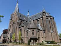 Groenlo, Ref. St. Callixtus Kirche, erbaut im 15. Jahrhundert (08.05.2016)