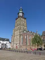 Zutphen, St. Walburgkerk, gotische Hallenkirche, erbaut von 1370 bis 1390, Seitenschiffe 15. Jahrhundert (08.05.2016)