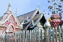 Wat Phra That Doi Suthep in Chiang Mai. Bild vom Dia. Aufnahme: Februar 1989.