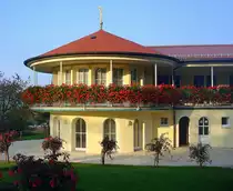 Sch�mberg im Nordschwarzwald, das Kurhaus, Okt.2010