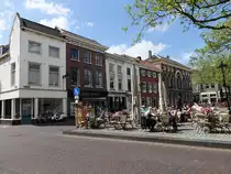 Schiedam, H�user am Grote Markt (11.05.2016)