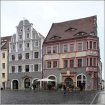 G�rlitz. An der Nordseite des Untermarktes ist das Geb�ude der Ratsapotheke zu sehen. Es ist das Eckhaus zur Petersstra�e. 20.06.2016