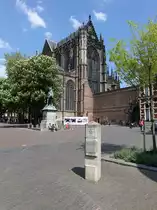 Utrecht, Dom, erbaut ab 1253, Domturm erbaut von 1321 bis 1382 (12.05.2016)