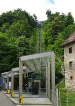 Ljubljana, die Talstation der Standseilbahn, seit 2006 bringt diese Bahn die Besucher auf die Burg, Juni 2016