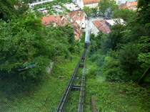 Ljubljana, Blick aus der Kabine der Standseilbahn auf die Strecke, Juni 2016