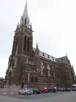 Estaires, Kirche St. Vaast, erbaut von 1927 bis 1930 (14.05.2016)