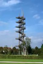 Kehl, der Wei�tannenturm steht in den Parkanlagen am Rhein, Aussichtsplattform in 35m H�he, erbaut 2004, Sept.2006