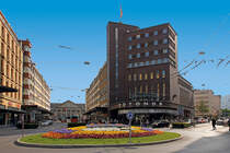 Biel/Bienne, Volkshaus. Ein Bau aus den 1920er Jahren beim General-Guisan-Platz/Bahnhofstrasse. Aufnahme vom 27. April 2010, 17:32