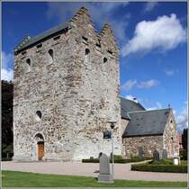 Aakirkeby. Die Aa kirke wurde um 1150 erbaut. Im Mittelalter war sie Bornholms Domkirche. 23.08.2016