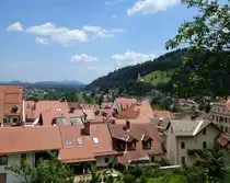 Skofja Loka, Blick vom Schlo� �ber einen Teil der Stadt zur Kirche in Pustal, Juni 2016