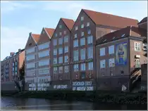 Bremen. Die Weserburg - Museum f�r moderne Kunst - auf dem Teerhof von der Weser aus betrachtet. 07.09.2016