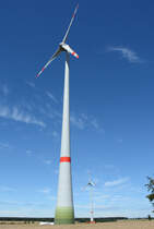 Riesenwindrad in der Hocheifel bei Schleiden - 07.08.2016