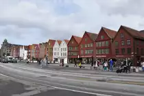 BERGEN (Fylke Vestland, bis 31.12.2019 Fylke Hordaland), 10.09.2016, Blick auf Bergens altes Hanseviertel Bryggen